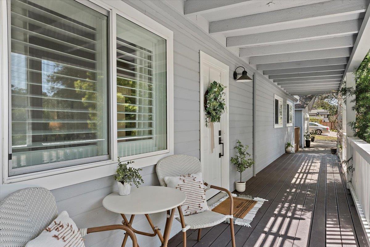 Detail Gallery Image 3 of 33 For 789 Canada Rd, Woodside,  CA 94062 - 3 Beds | 2 Baths