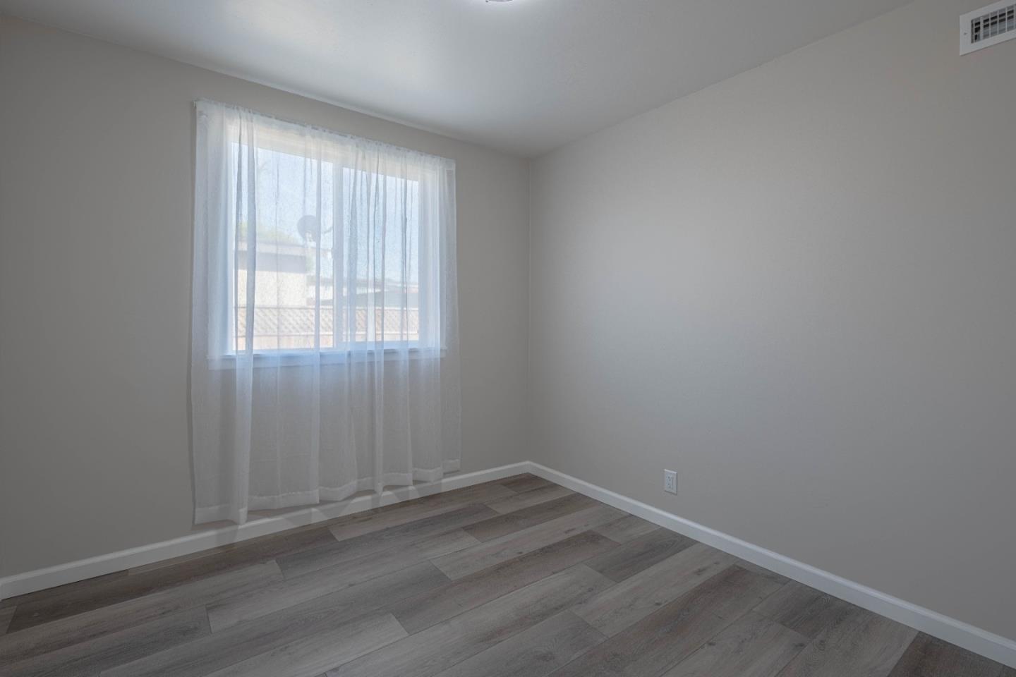 Detail Gallery Image 19 of 29 For 1758 Napa St, Seaside,  CA 93955 - 3 Beds | 1/1 Baths