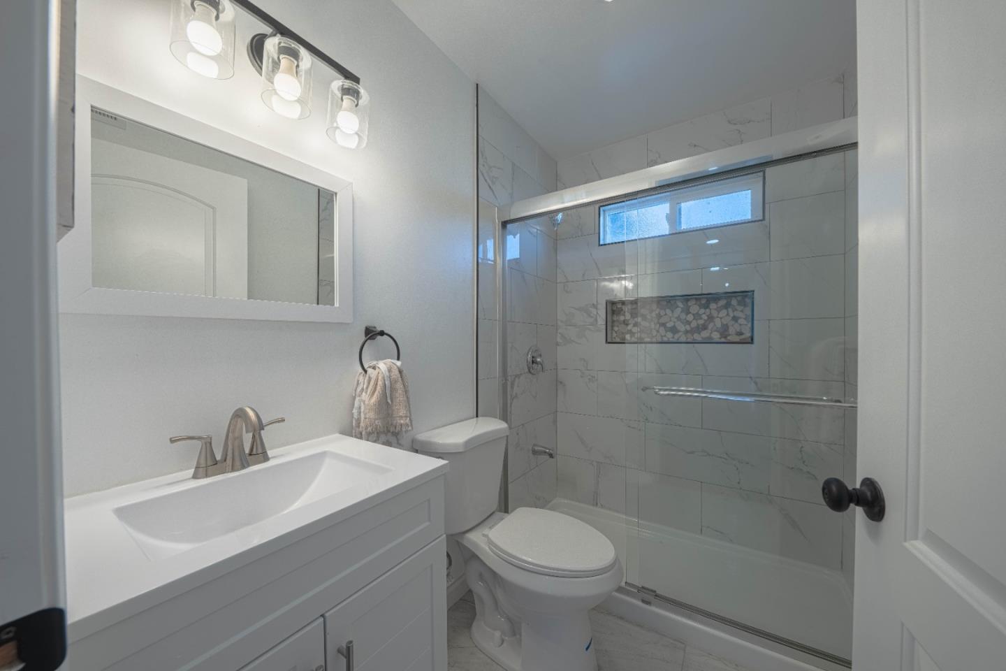 Detail Gallery Image 23 of 29 For 1758 Napa St, Seaside,  CA 93955 - 3 Beds | 1/1 Baths