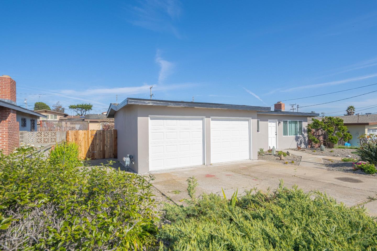 Detail Gallery Image 3 of 29 For 1758 Napa St, Seaside,  CA 93955 - 3 Beds | 1/1 Baths