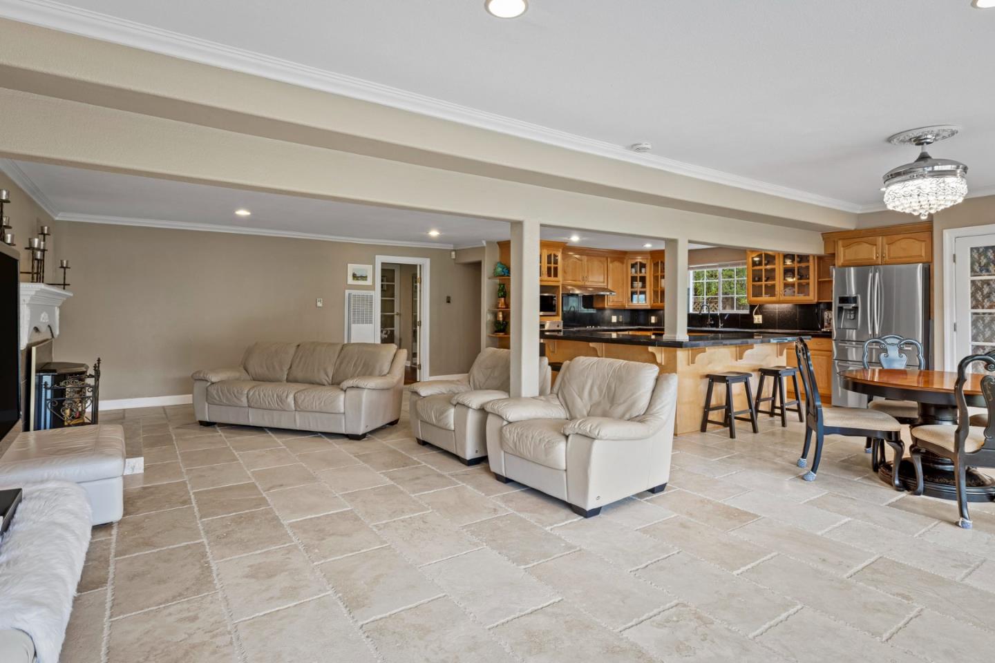 Detail Gallery Image 37 of 67 For 17480 Hoot Owl Way, Morgan Hill,  CA 95037 - 7 Beds | 5 Baths