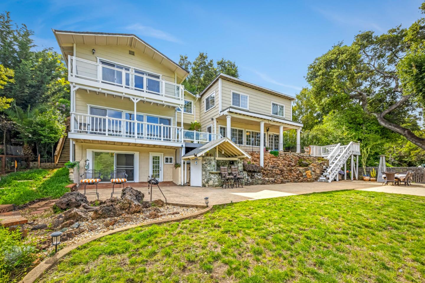 Detail Gallery Image 50 of 67 For 17480 Hoot Owl Way, Morgan Hill,  CA 95037 - 7 Beds | 5 Baths