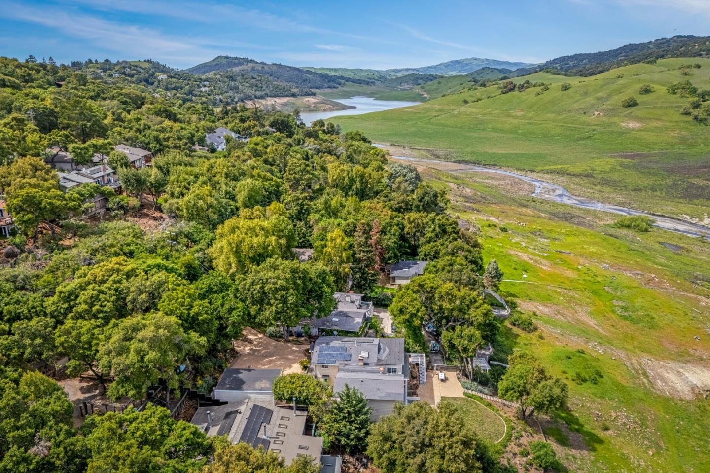 Detail Gallery Image 61 of 67 For 17480 Hoot Owl Way, Morgan Hill,  CA 95037 - 7 Beds | 5 Baths