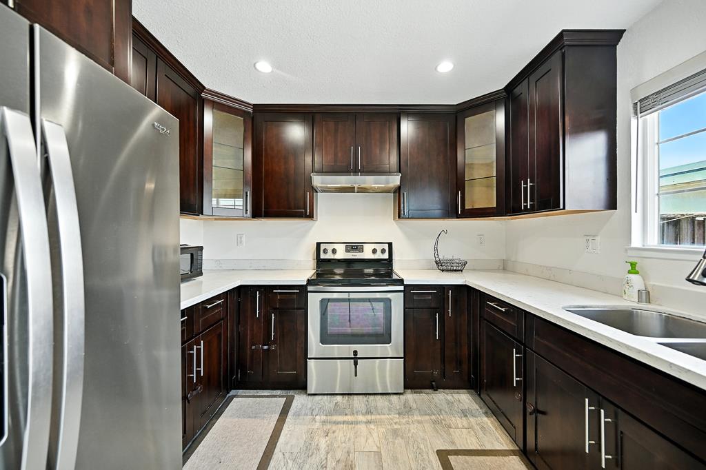 Detail Gallery Image 15 of 50 For 4423 Corto Monterey, Union City,  CA 94587 - 3 Beds | 2/1 Baths