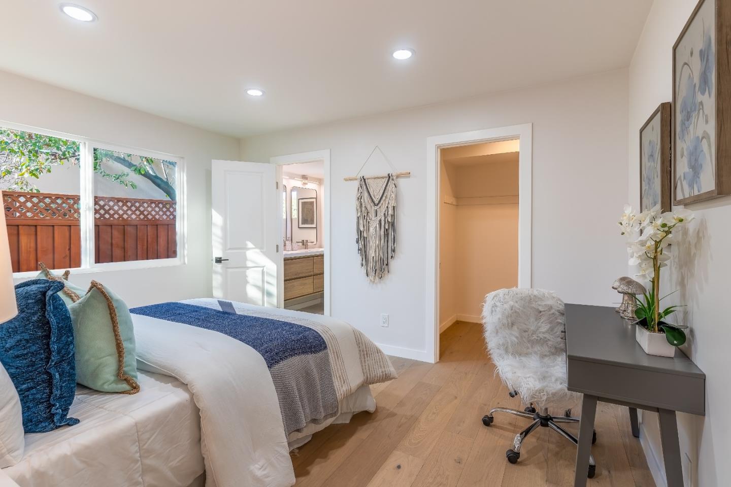 Detail Gallery Image 8 of 19 For 5885 Indian Ave, San Jose,  CA 95123 - 4 Beds | 2 Baths