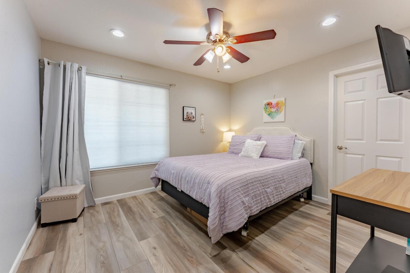 Detail Gallery Image 17 of 58 For 462 Madison Dr, San Jose,  CA 95123 - 5 Beds | 3 Baths