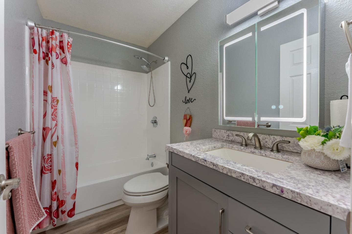 Detail Gallery Image 18 of 58 For 462 Madison Dr, San Jose,  CA 95123 - 5 Beds | 3 Baths