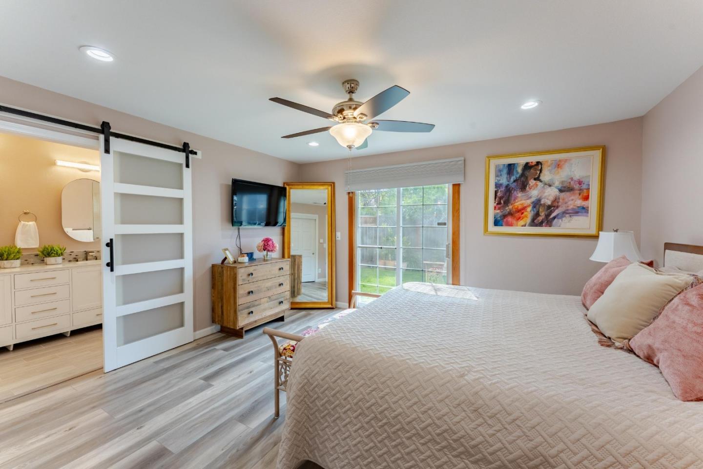 Detail Gallery Image 19 of 58 For 462 Madison Dr, San Jose,  CA 95123 - 5 Beds | 3 Baths