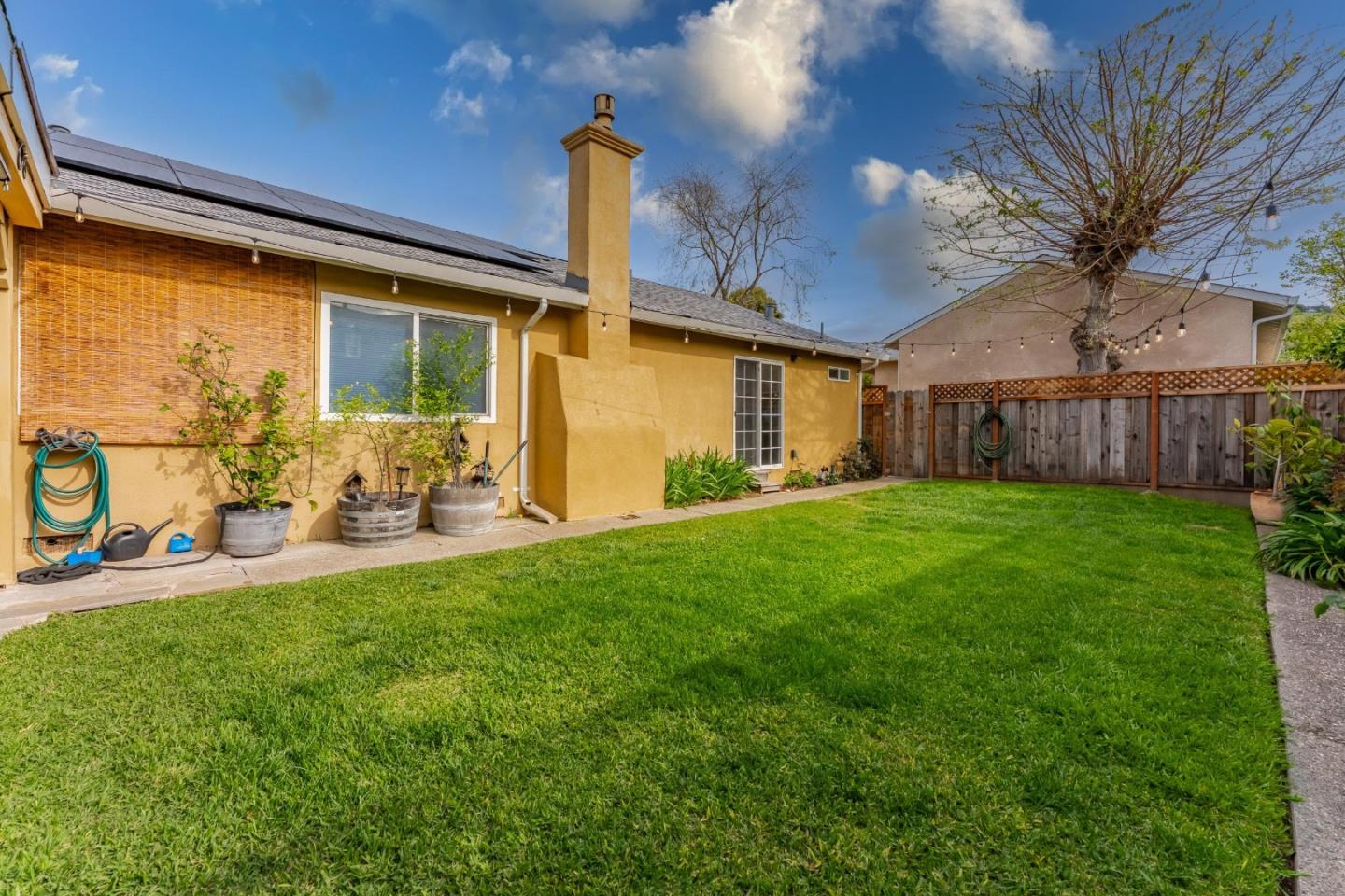 Detail Gallery Image 26 of 58 For 462 Madison Dr, San Jose,  CA 95123 - 5 Beds | 3 Baths