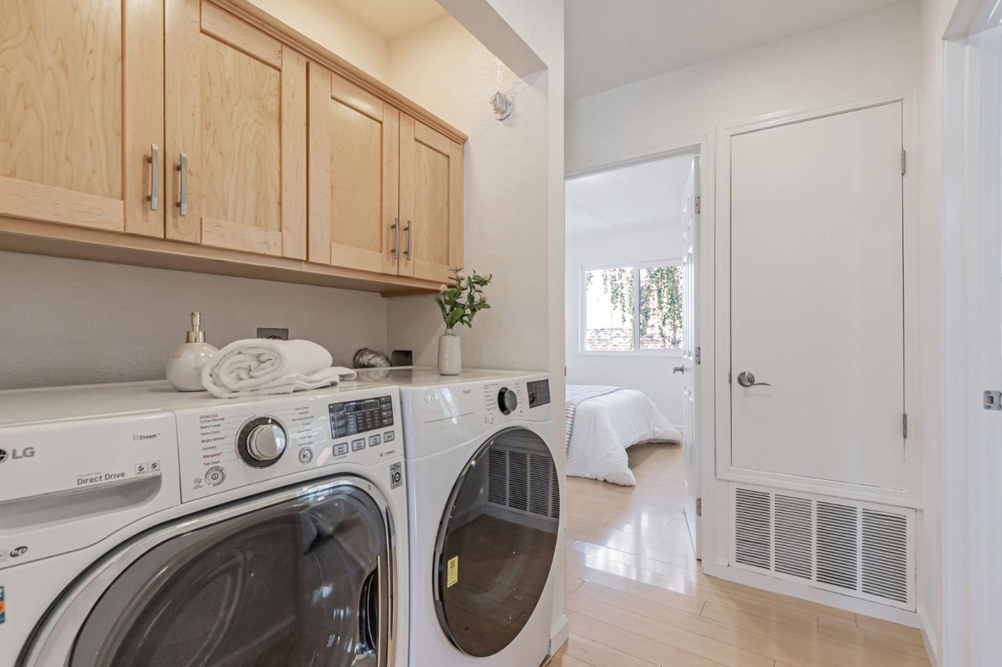 Detail Gallery Image 34 of 49 For 432 Shadowgraph Dr, San Jose,  CA 95110 - 2 Beds | 2 Baths