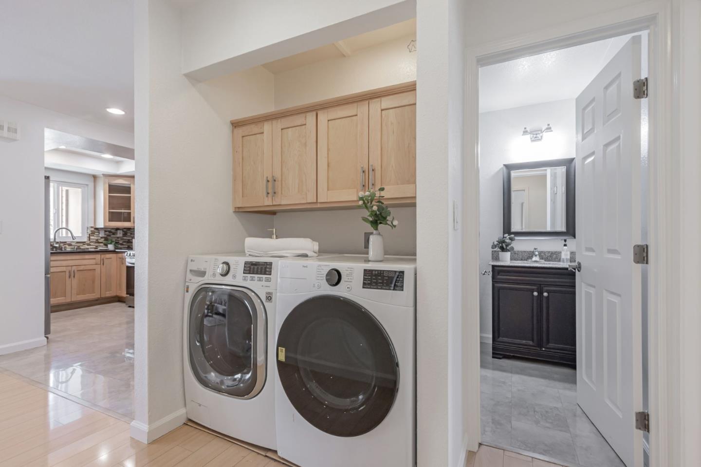 Detail Gallery Image 35 of 49 For 432 Shadowgraph Dr, San Jose,  CA 95110 - 2 Beds | 2 Baths