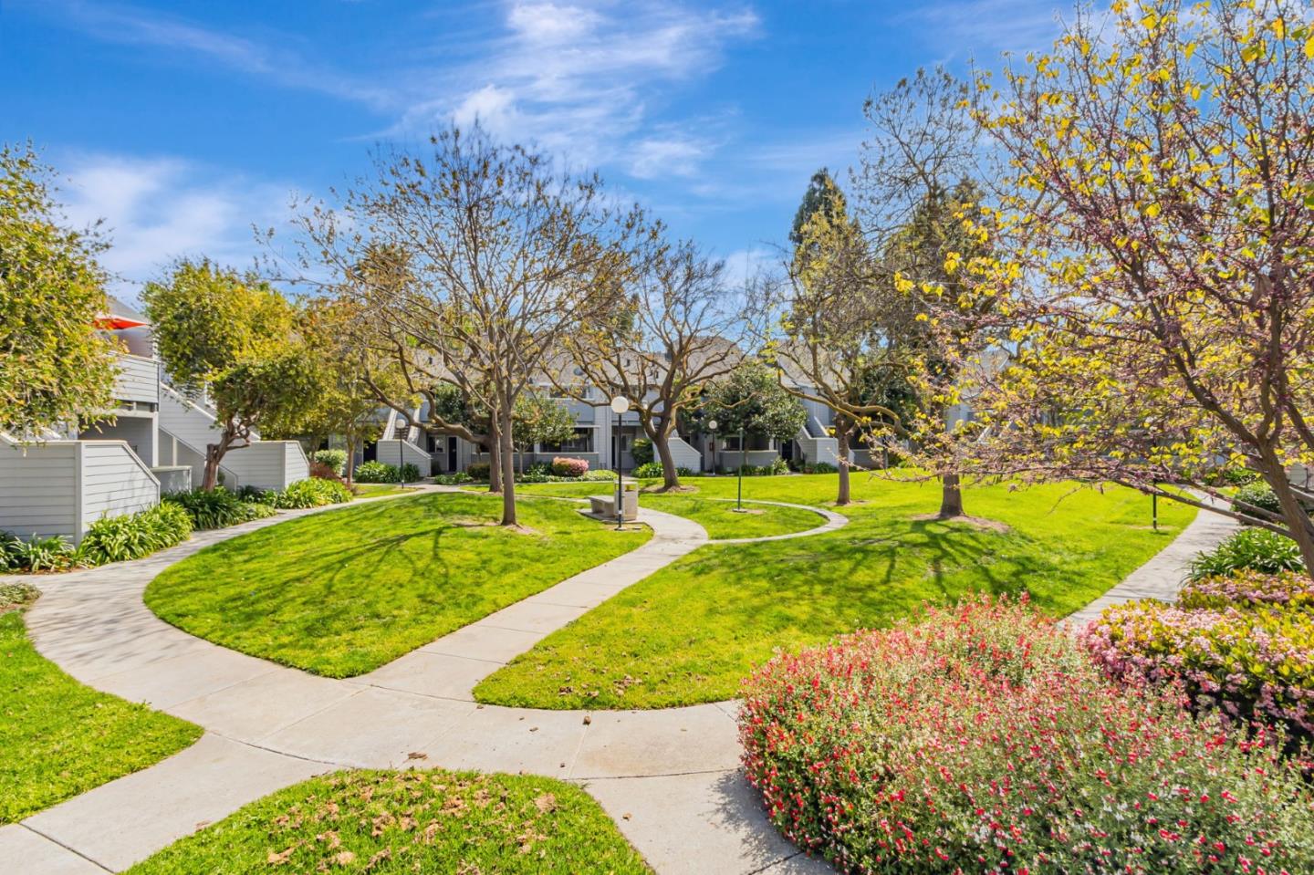 Detail Gallery Image 41 of 49 For 432 Shadowgraph Dr, San Jose,  CA 95110 - 2 Beds | 2 Baths