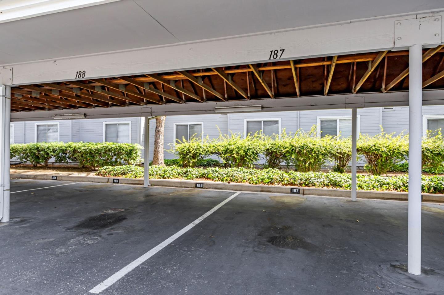 Detail Gallery Image 44 of 49 For 432 Shadowgraph Dr, San Jose,  CA 95110 - 2 Beds | 2 Baths