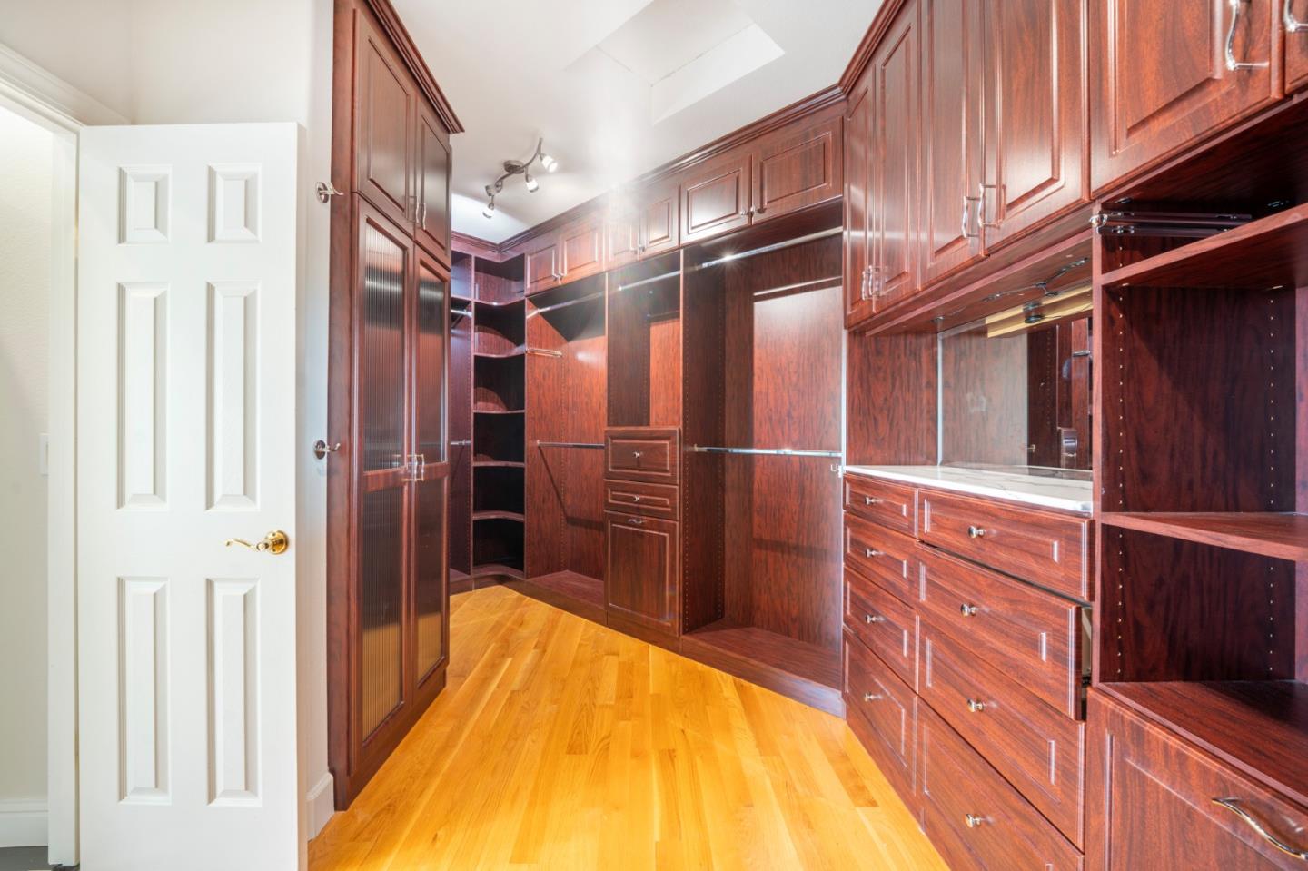 Detail Gallery Image 25 of 44 For 1566 Llagas Rd, Morgan Hill,  CA 95037 - 5 Beds | 4 Baths