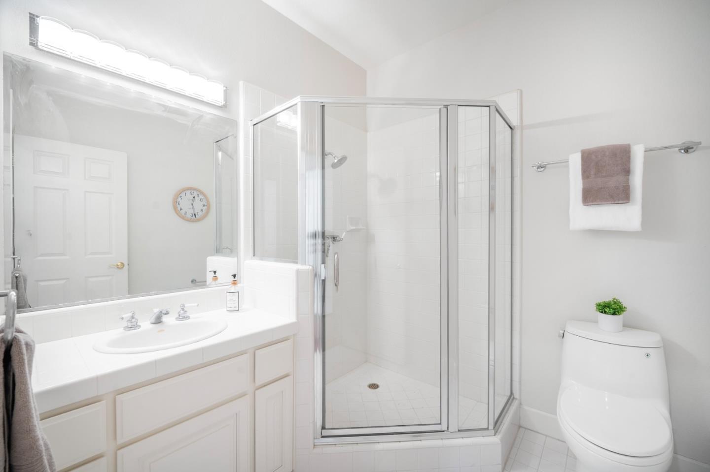 Detail Gallery Image 38 of 44 For 1566 Llagas Rd, Morgan Hill,  CA 95037 - 5 Beds | 4 Baths