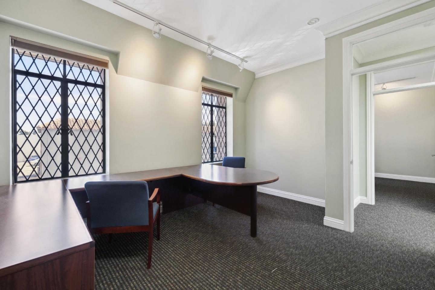 Detail Gallery Image 10 of 23 For 315 Primrose Rd, Burlingame,  CA 94010 - – Beds | – Baths