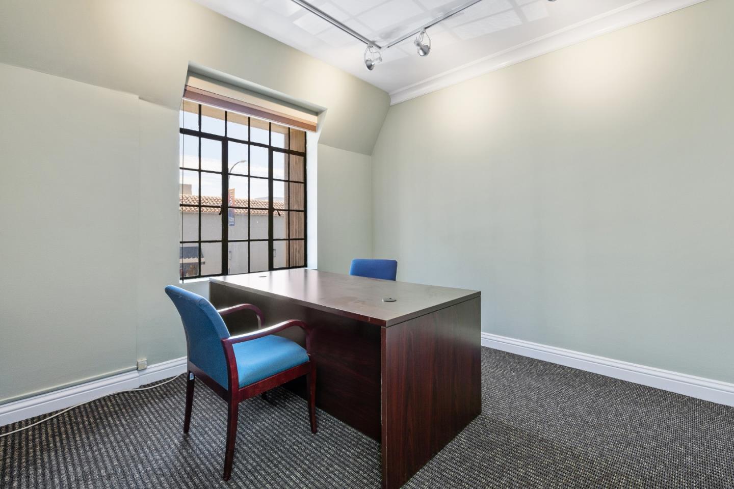 Detail Gallery Image 13 of 23 For 315 Primrose Rd, Burlingame,  CA 94010 - – Beds | – Baths