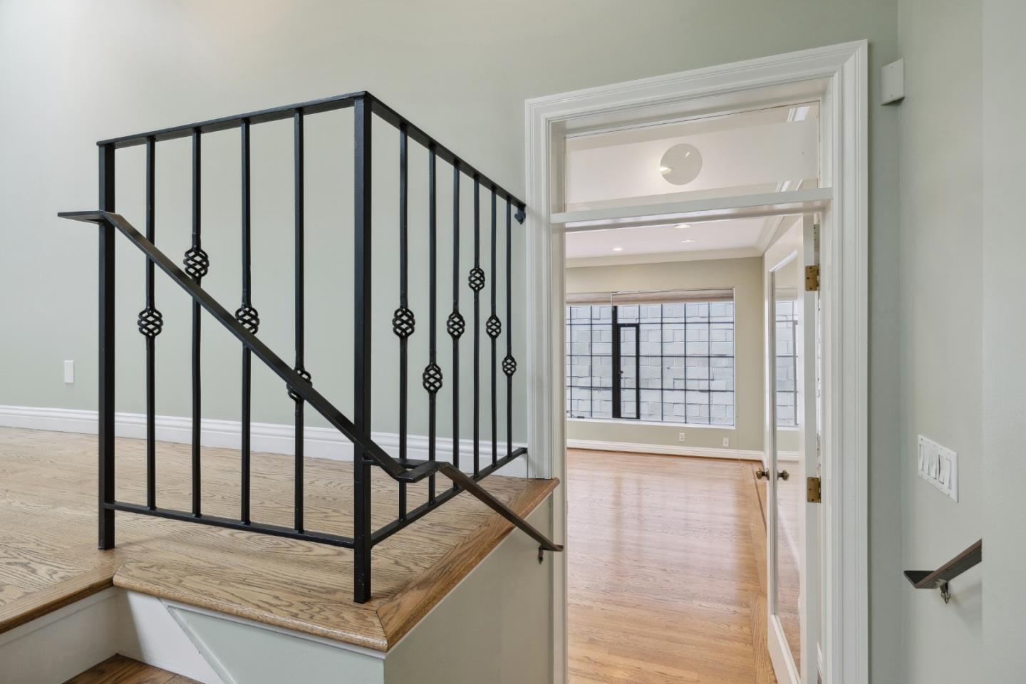 Detail Gallery Image 14 of 23 For 315 Primrose Rd, Burlingame,  CA 94010 - – Beds | – Baths