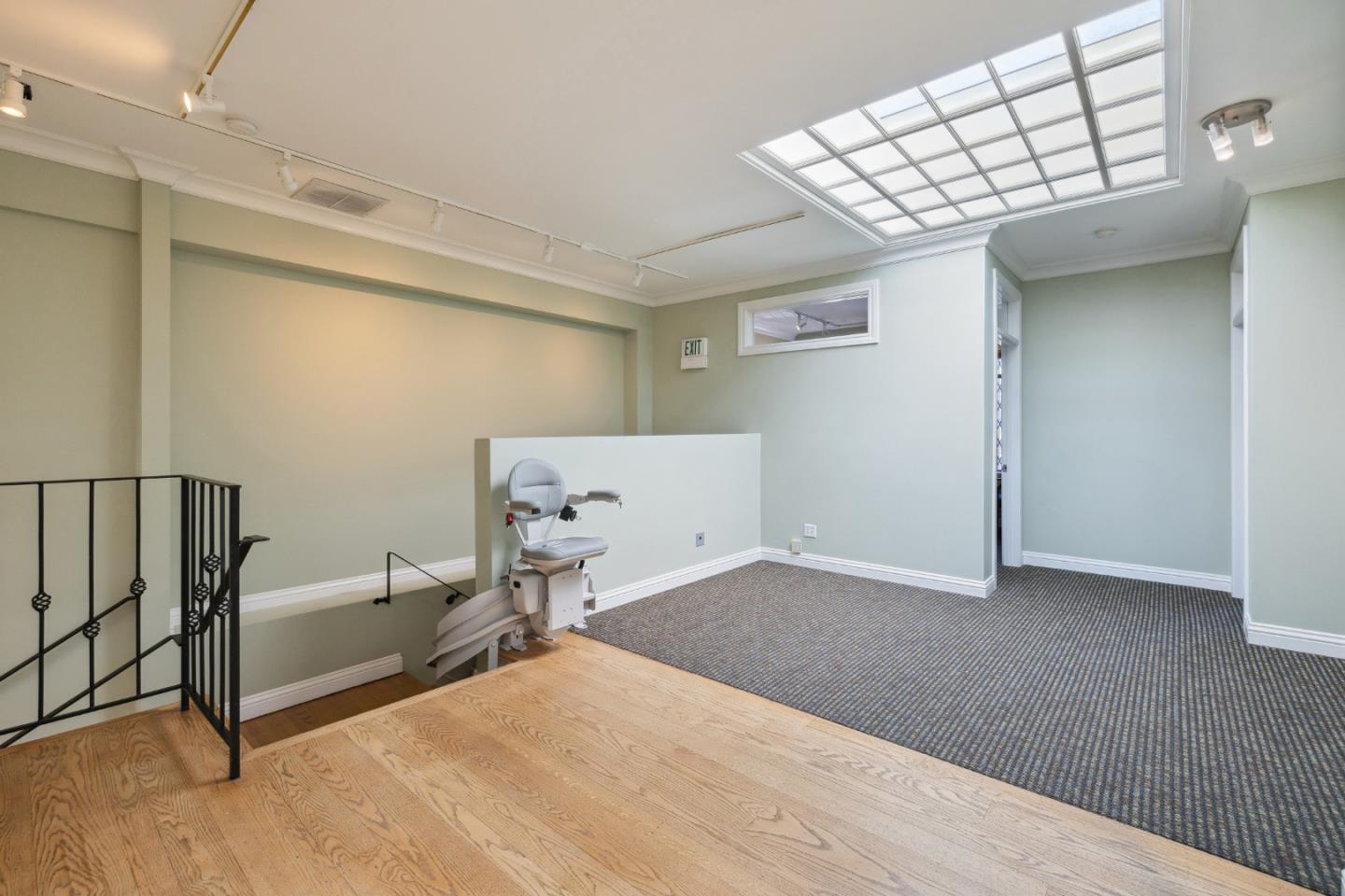 Detail Gallery Image 7 of 23 For 315 Primrose Rd, Burlingame,  CA 94010 - – Beds | – Baths