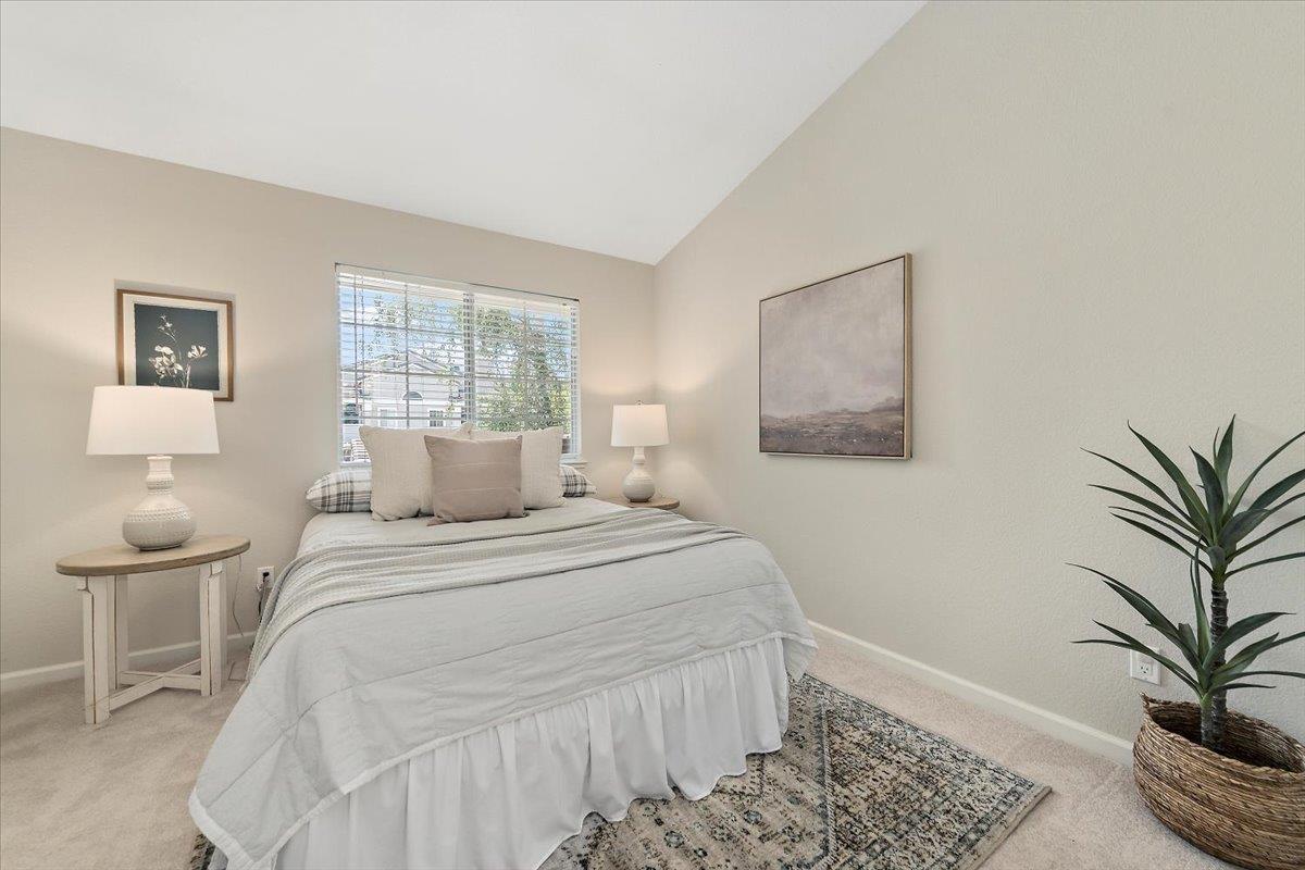 Detail Gallery Image 14 of 27 For 5965 Lake Almanor Dr, San Jose,  CA 95123 - 2 Beds | 2 Baths