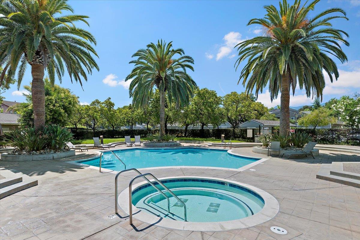 Detail Gallery Image 20 of 27 For 5965 Lake Almanor Dr, San Jose,  CA 95123 - 2 Beds | 2 Baths