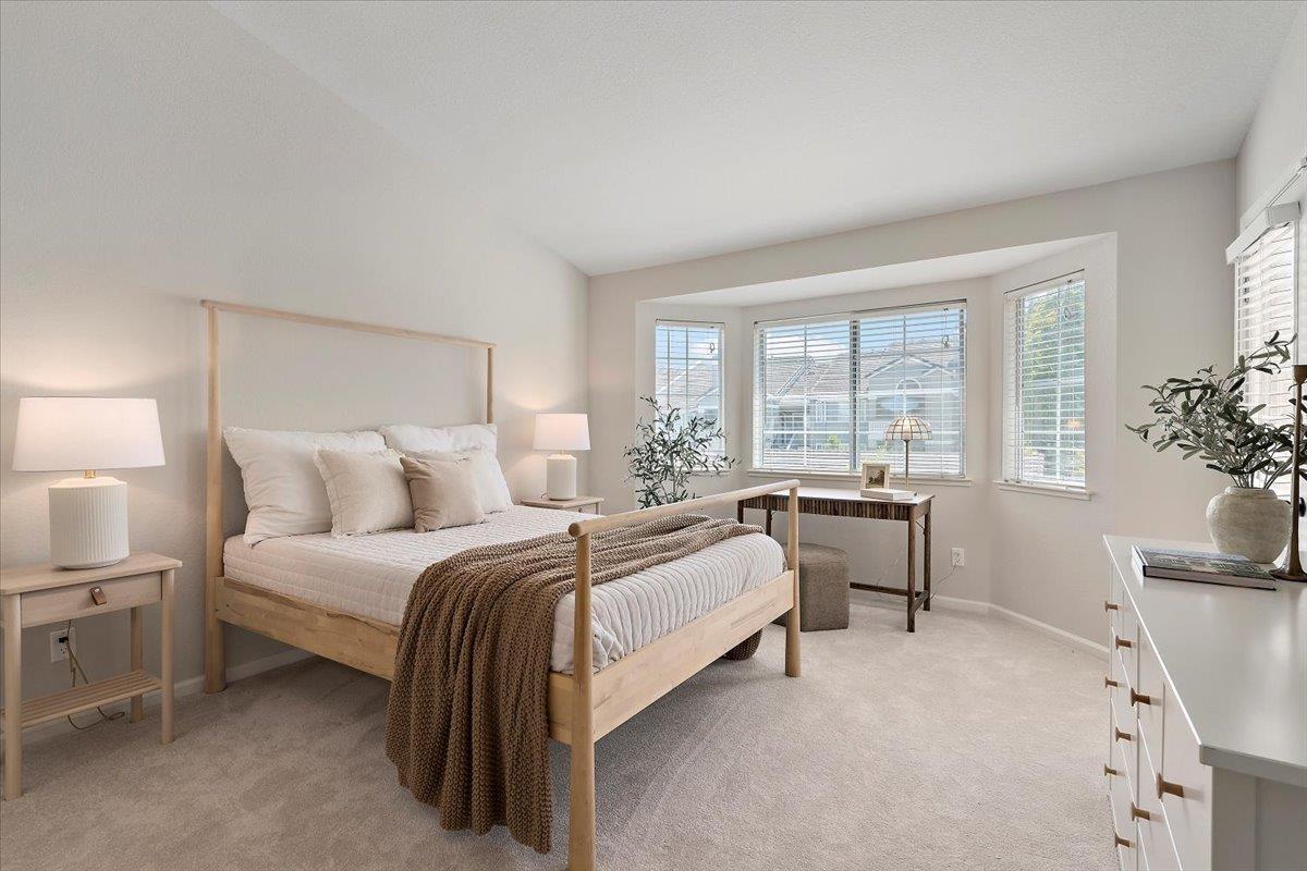 Detail Gallery Image 3 of 27 For 5965 Lake Almanor Dr, San Jose,  CA 95123 - 2 Beds | 2 Baths