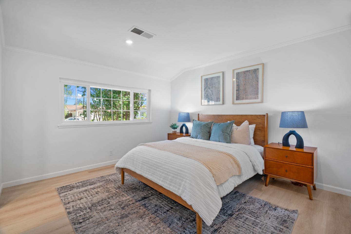 Detail Gallery Image 19 of 29 For 5571 Sunny Oaks Dr, San Jose,  CA 95123 - 3 Beds | 2 Baths