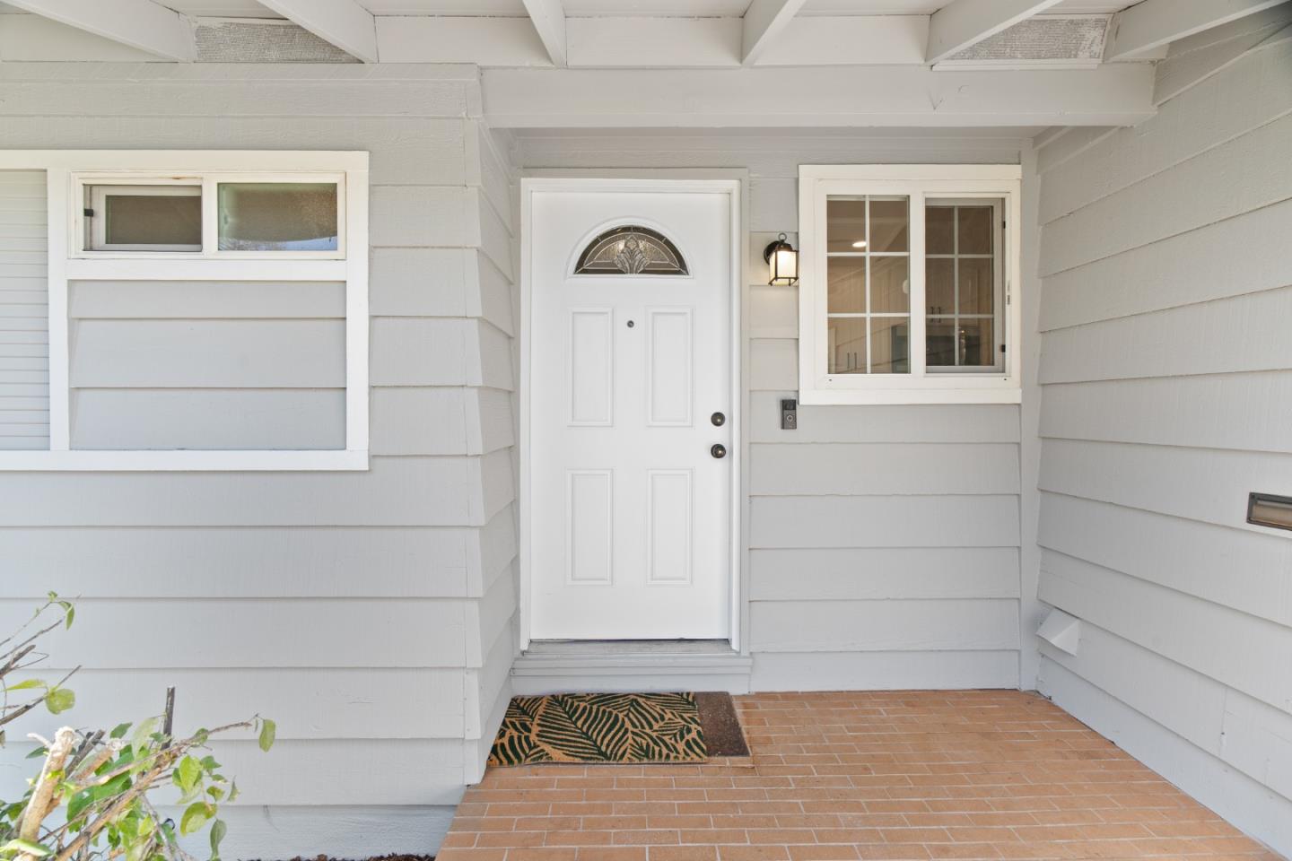 Detail Gallery Image 3 of 29 For 5571 Sunny Oaks Dr, San Jose,  CA 95123 - 3 Beds | 2 Baths