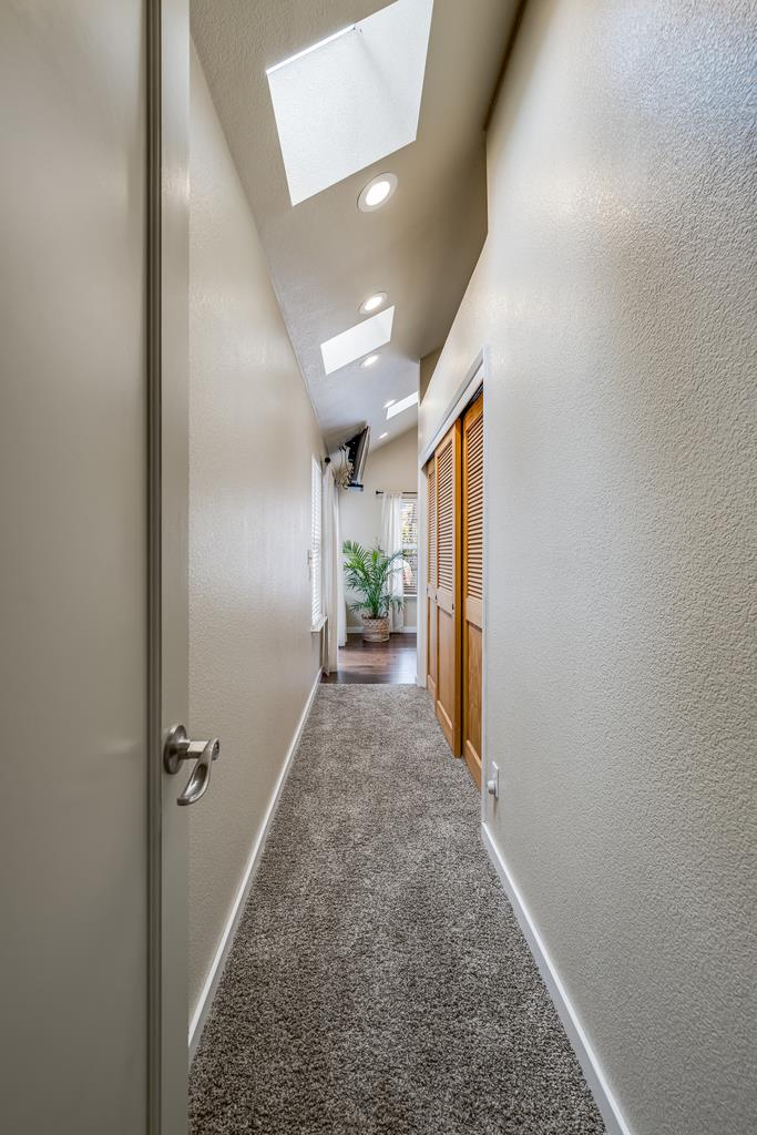 Detail Gallery Image 15 of 57 For 509 36th Ave, Santa Cruz,  CA 95062 - 3 Beds | 2 Baths