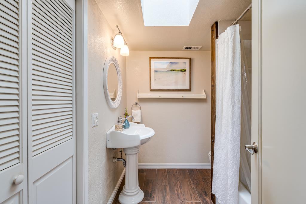 Detail Gallery Image 27 of 57 For 509 36th Ave, Santa Cruz,  CA 95062 - 3 Beds | 2 Baths