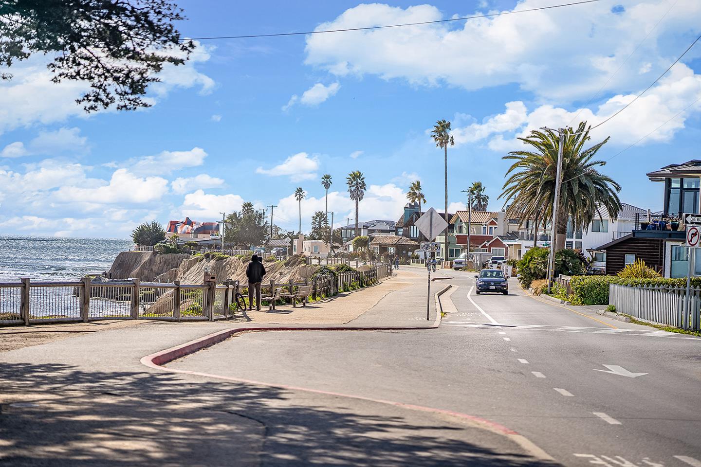 Detail Gallery Image 46 of 57 For 509 36th Ave, Santa Cruz,  CA 95062 - 3 Beds | 2 Baths