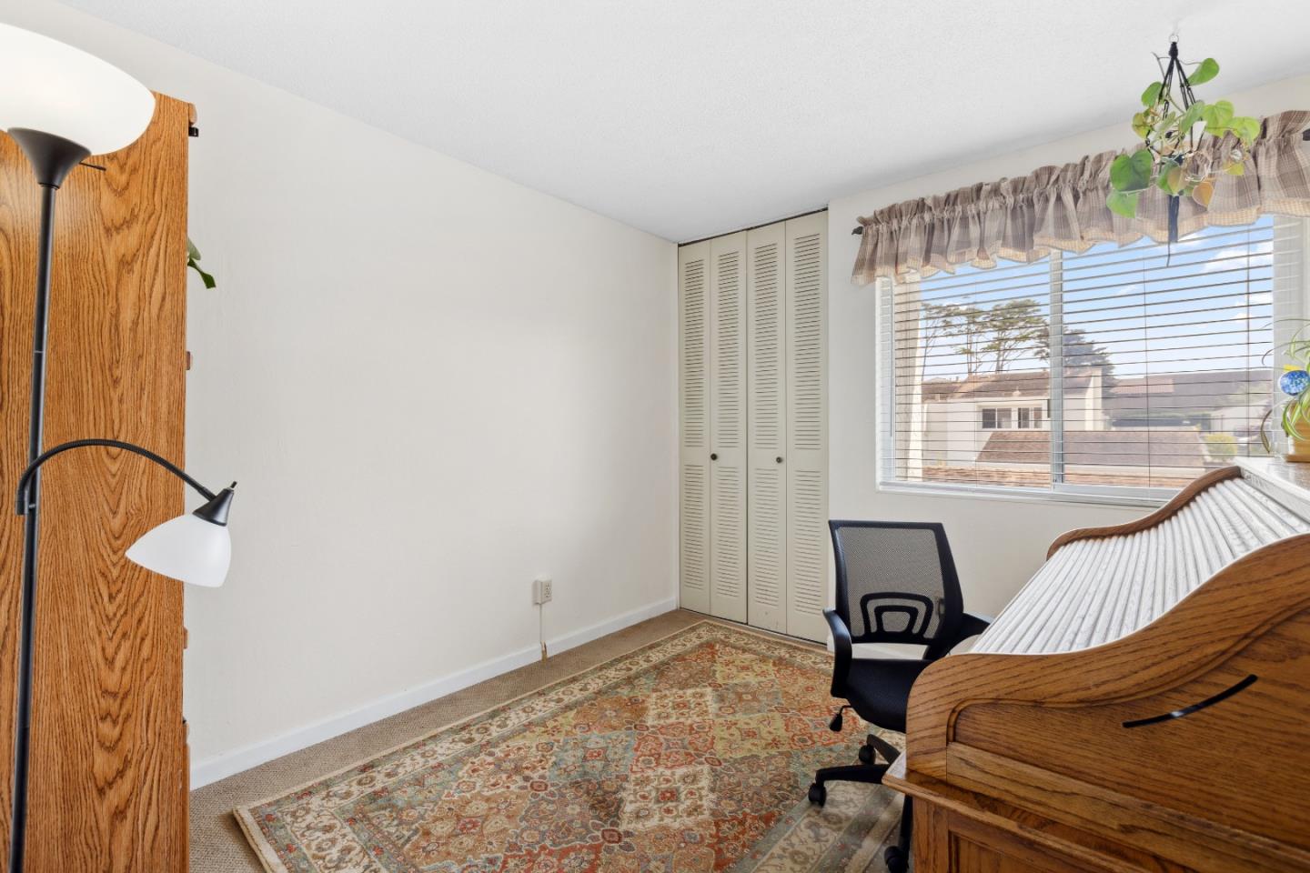 Detail Gallery Image 17 of 24 For 3137 Seacrest Ave #5,  Marina,  CA 93933 - 3 Beds | 2/1 Baths