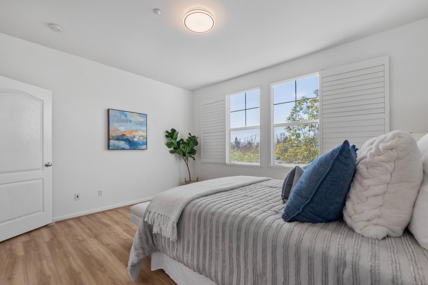 Detail Gallery Image 22 of 56 For 10154 Imperial Ave, Cupertino,  CA 95014 - 3 Beds | 2/1 Baths