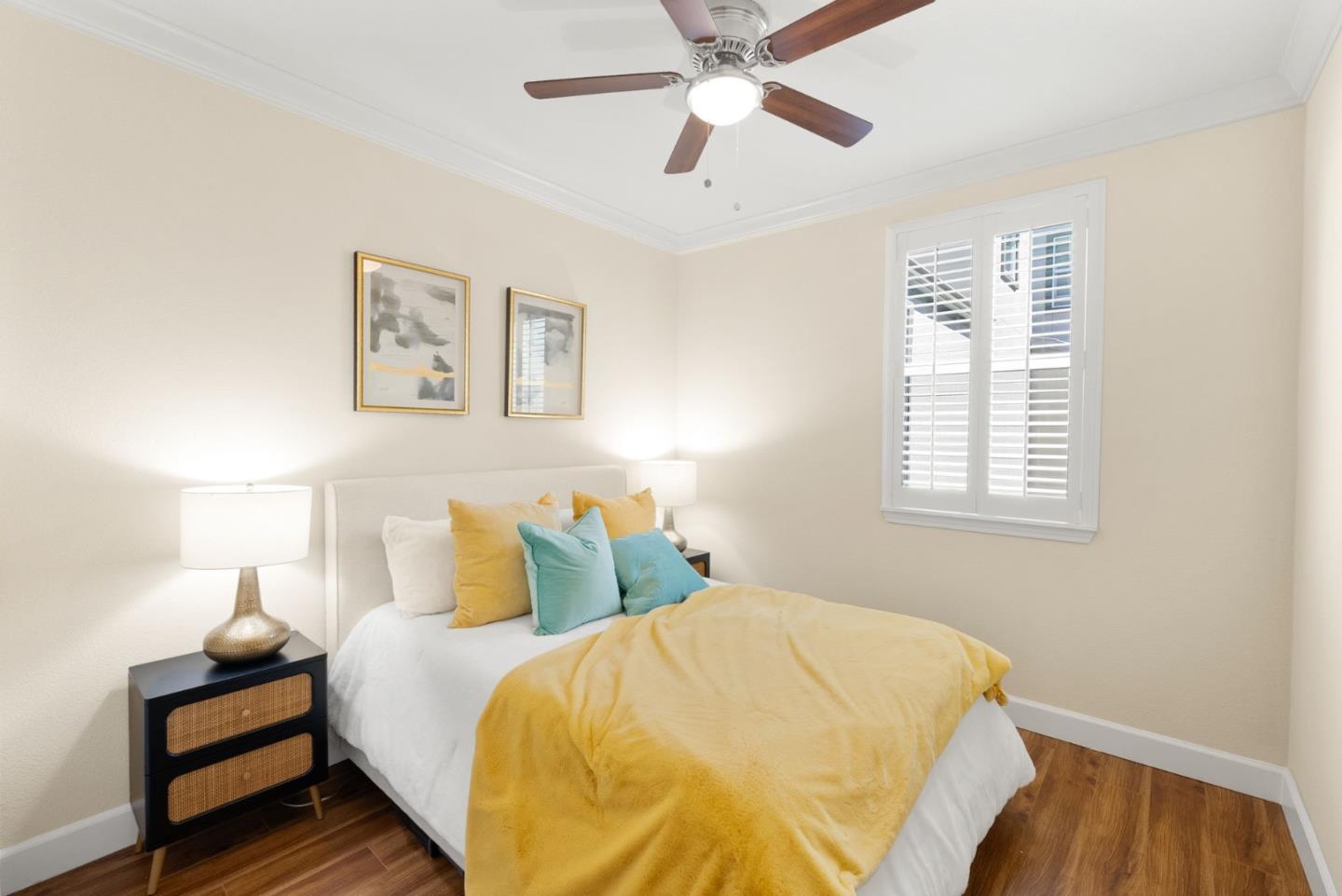 Detail Gallery Image 12 of 31 For 835 Gaspar Vis, San Jose,  CA 95126 - 4 Beds | 3/1 Baths