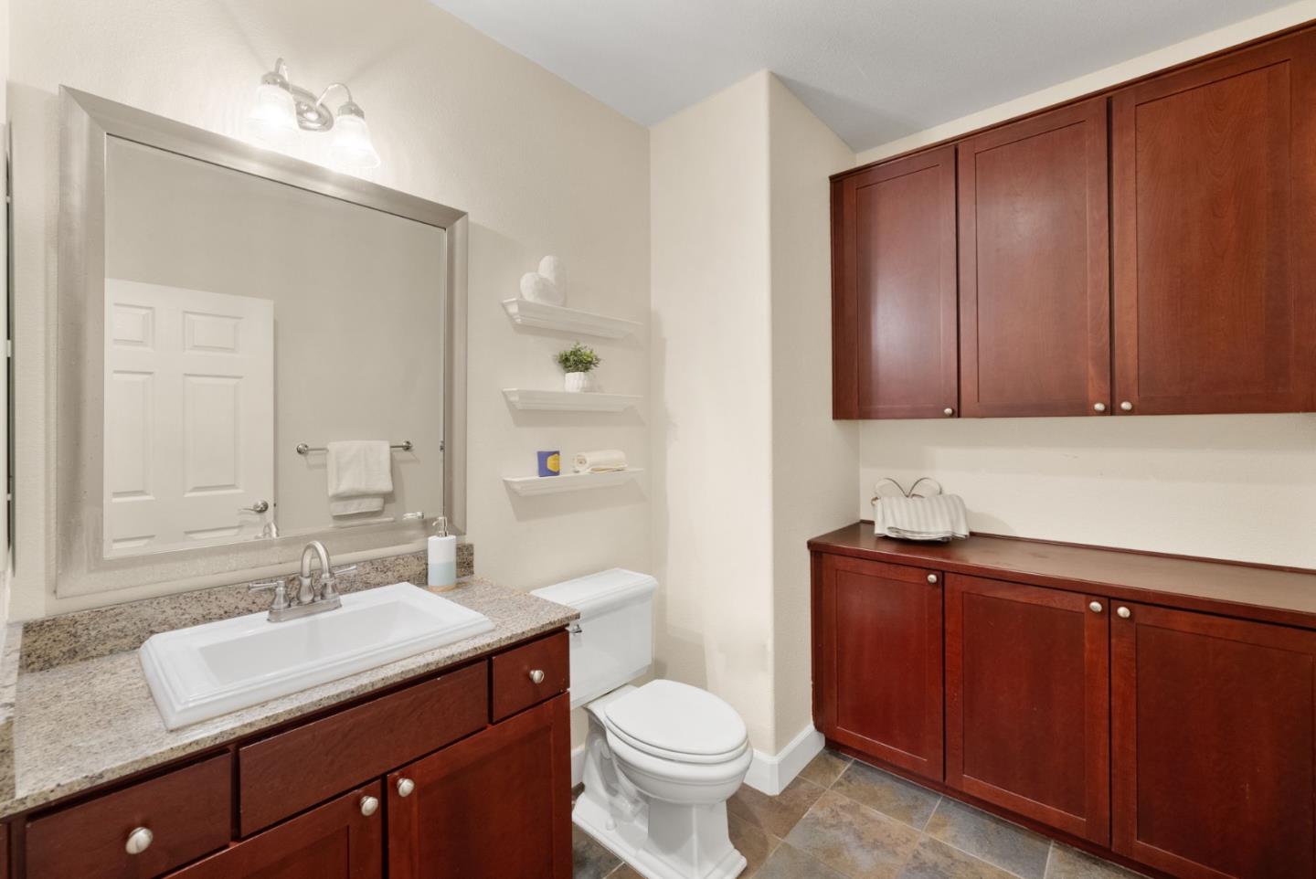 Detail Gallery Image 17 of 31 For 835 Gaspar Vis, San Jose,  CA 95126 - 4 Beds | 3/1 Baths