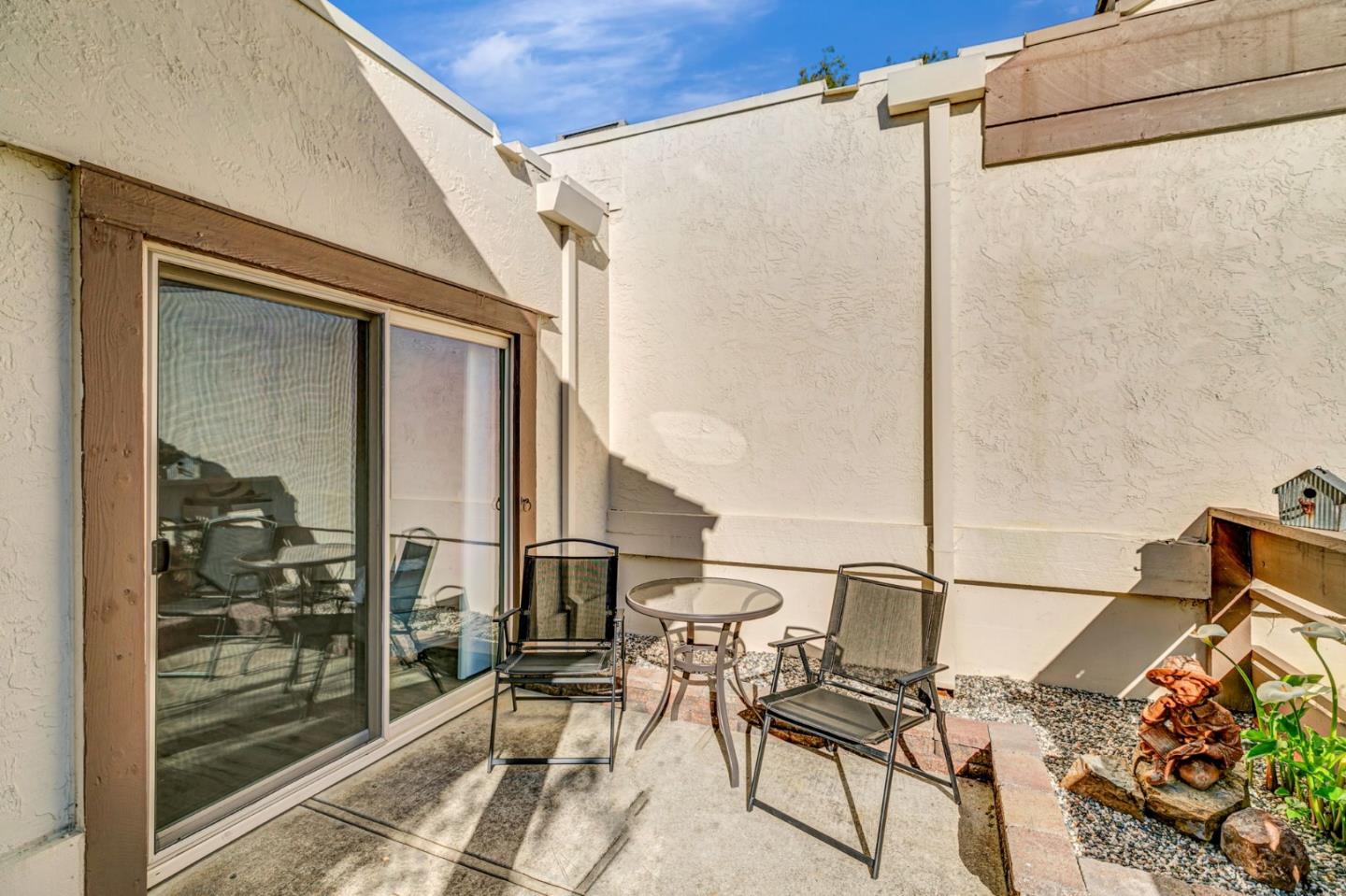 Detail Gallery Image 25 of 35 For 6094 Montgomery Ct, San Jose,  CA 95135 - 2 Beds | 1 Baths