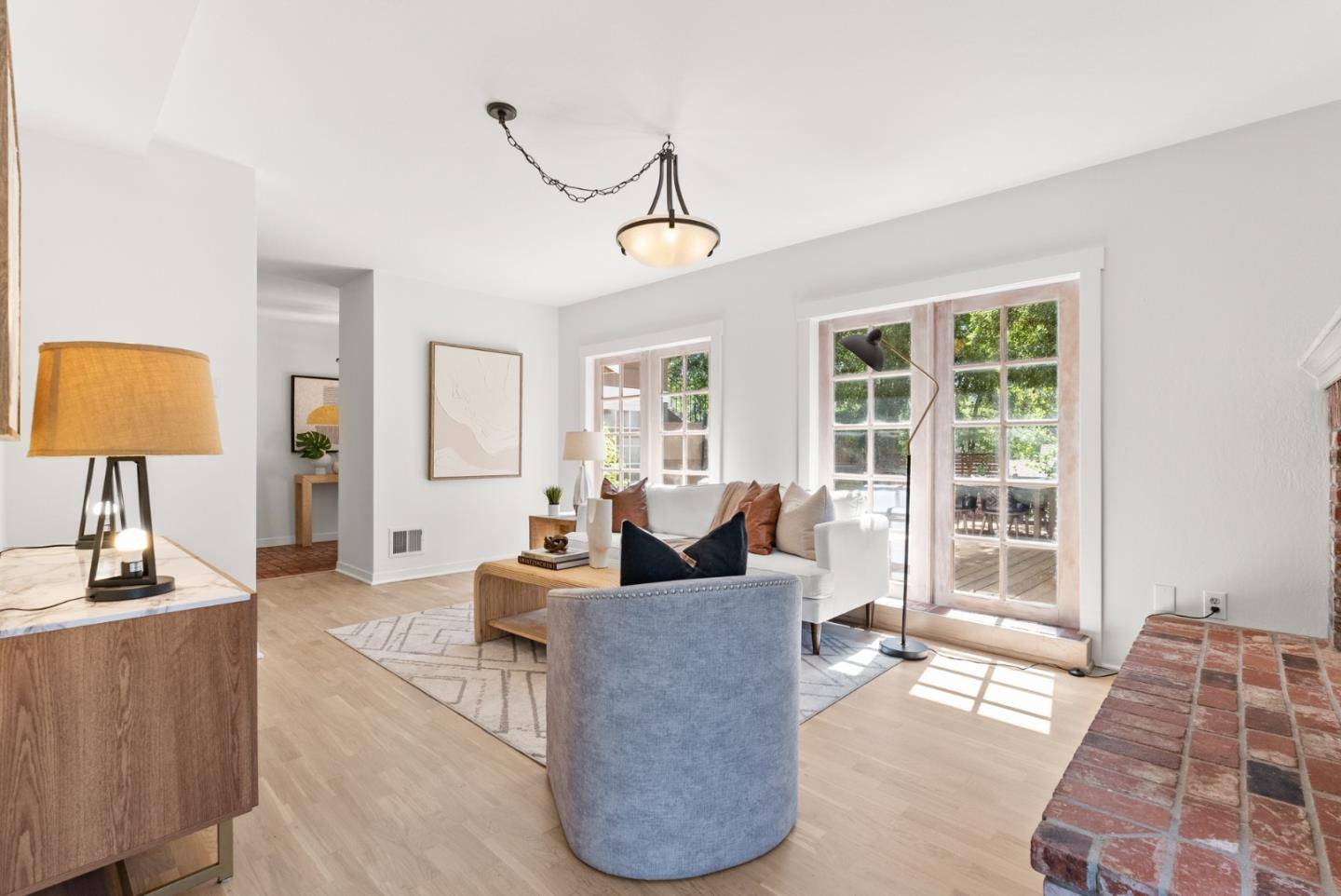 Detail Gallery Image 22 of 52 For 244 Chesham Ave, San Carlos,  CA 94070 - 4 Beds | 2/1 Baths