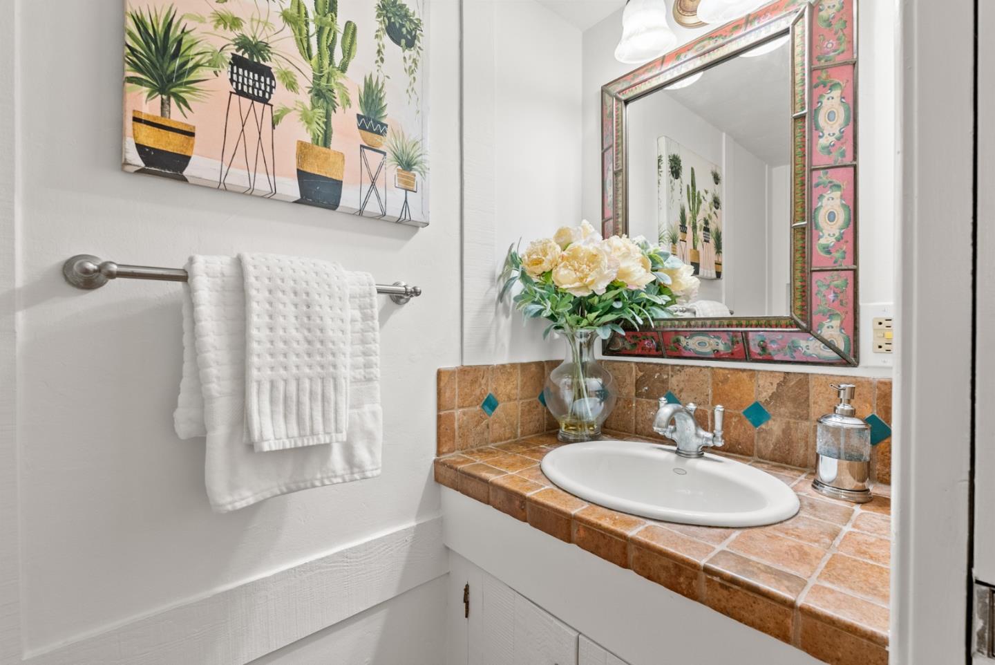 Detail Gallery Image 23 of 52 For 244 Chesham Ave, San Carlos,  CA 94070 - 4 Beds | 2/1 Baths