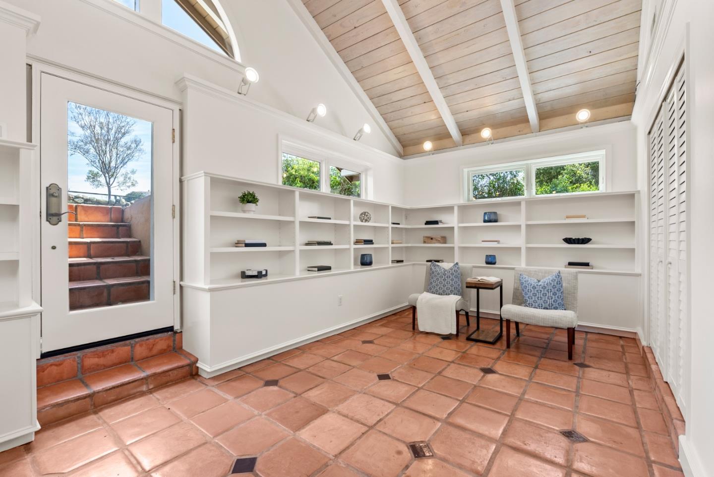 Detail Gallery Image 42 of 52 For 244 Chesham Ave, San Carlos,  CA 94070 - 4 Beds | 2/1 Baths