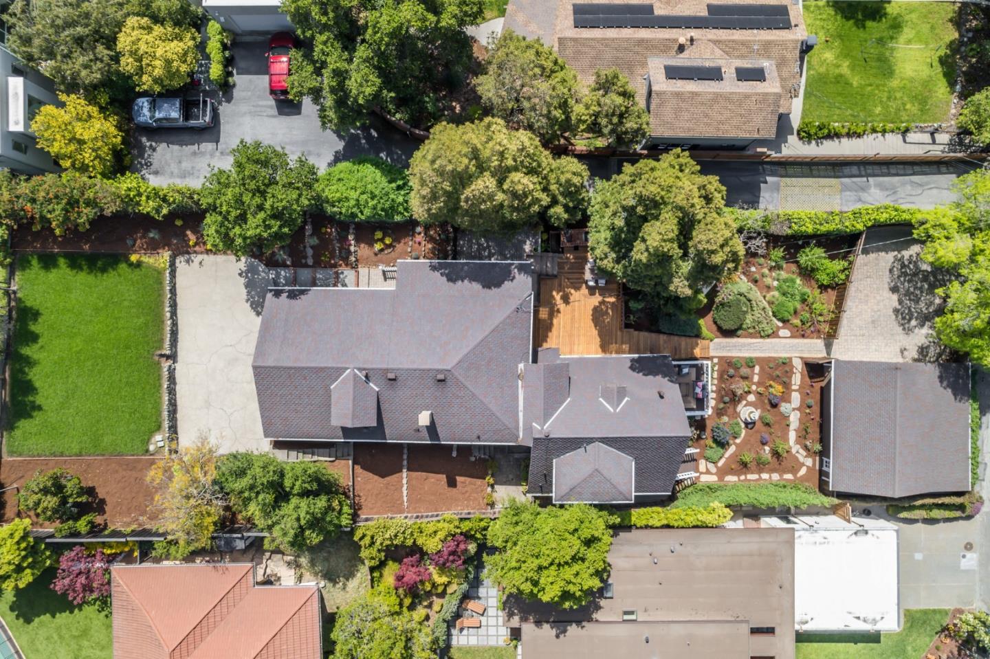 Detail Gallery Image 49 of 52 For 244 Chesham Ave, San Carlos,  CA 94070 - 4 Beds | 2/1 Baths