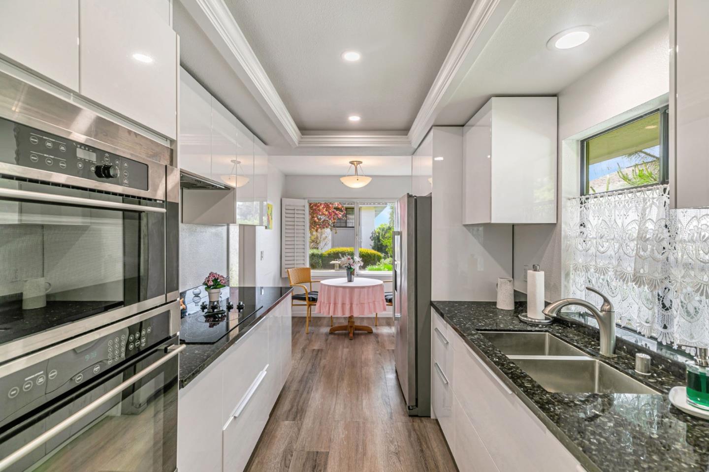 Detail Gallery Image 17 of 50 For 5076 Cribari Bluffs, San Jose,  CA 95135 - 2 Beds | 2 Baths
