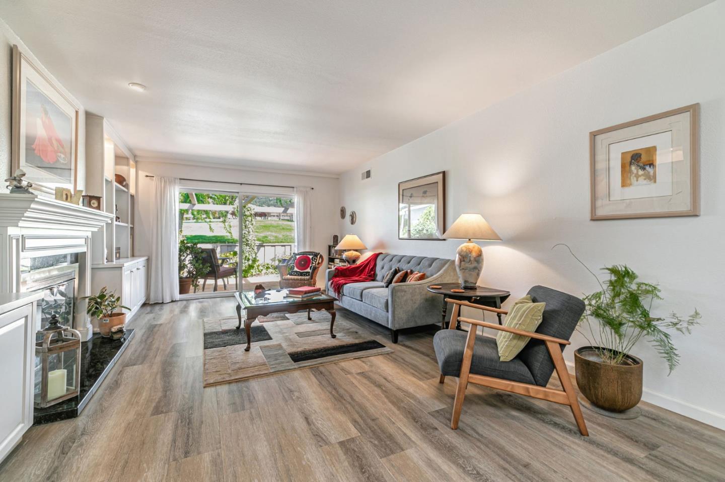 Detail Gallery Image 2 of 50 For 5076 Cribari Bluffs, San Jose,  CA 95135 - 2 Beds | 2 Baths