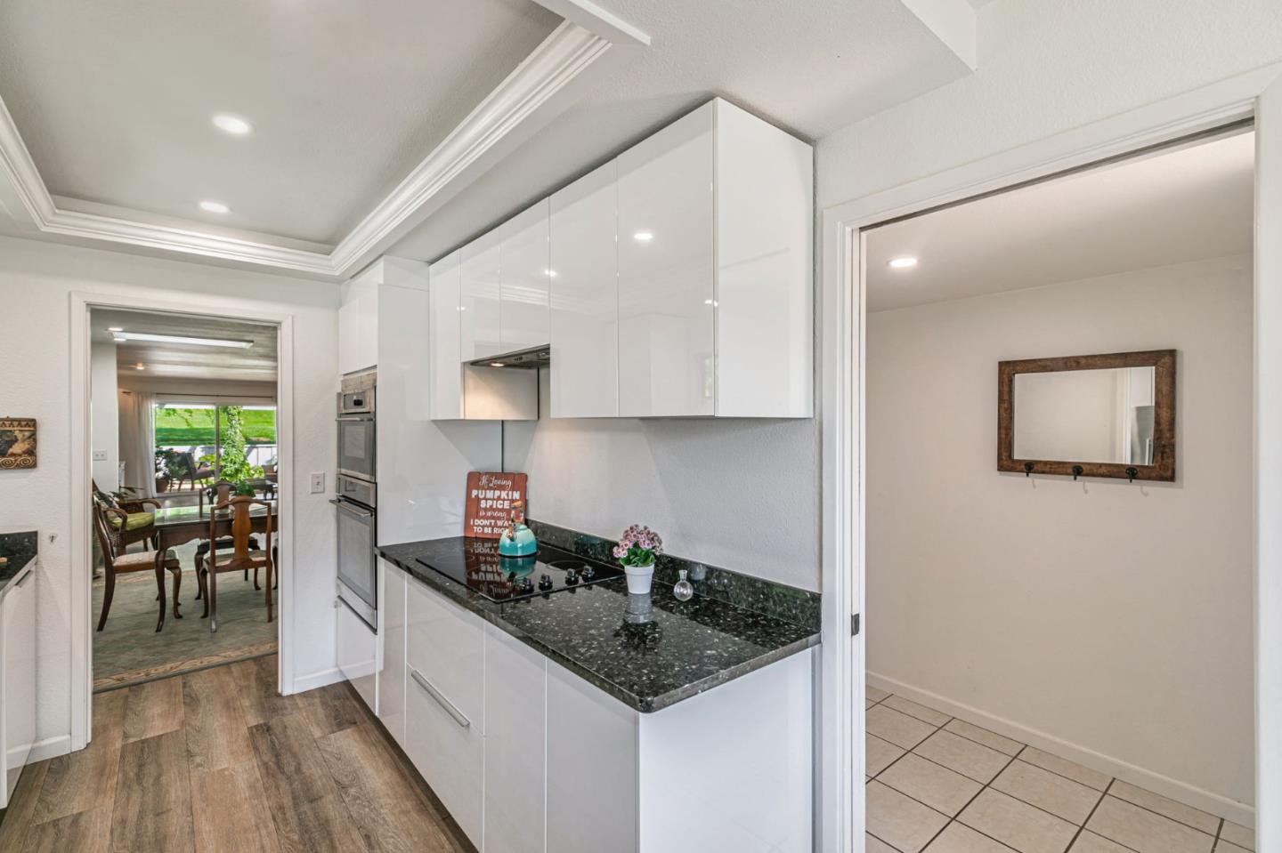 Detail Gallery Image 21 of 50 For 5076 Cribari Bluffs, San Jose,  CA 95135 - 2 Beds | 2 Baths