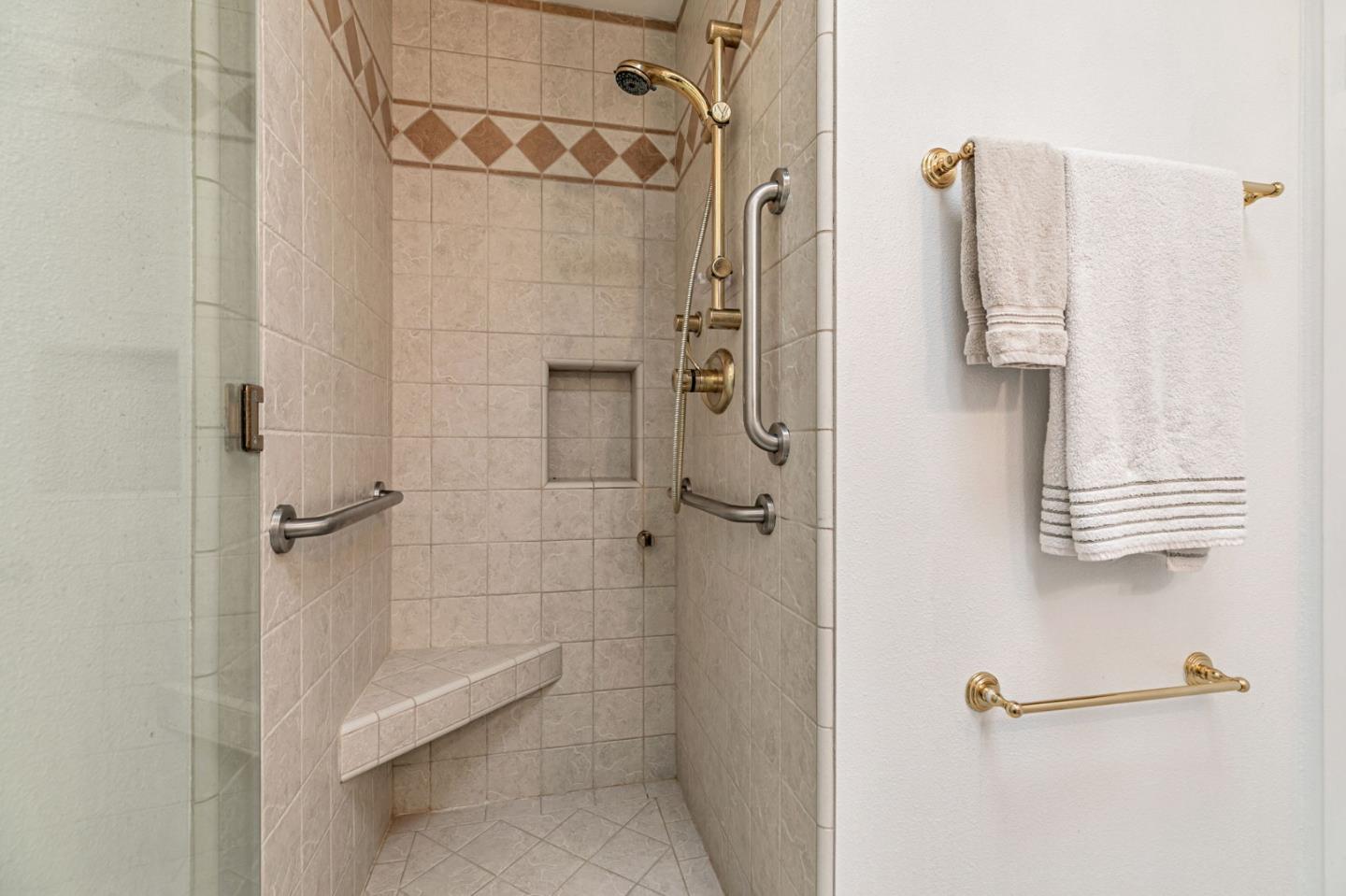 Detail Gallery Image 31 of 50 For 5076 Cribari Bluffs, San Jose,  CA 95135 - 2 Beds | 2 Baths