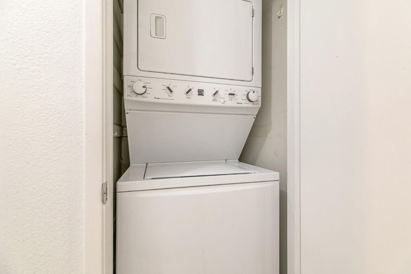 Detail Gallery Image 32 of 50 For 5076 Cribari Bluffs, San Jose,  CA 95135 - 2 Beds | 2 Baths