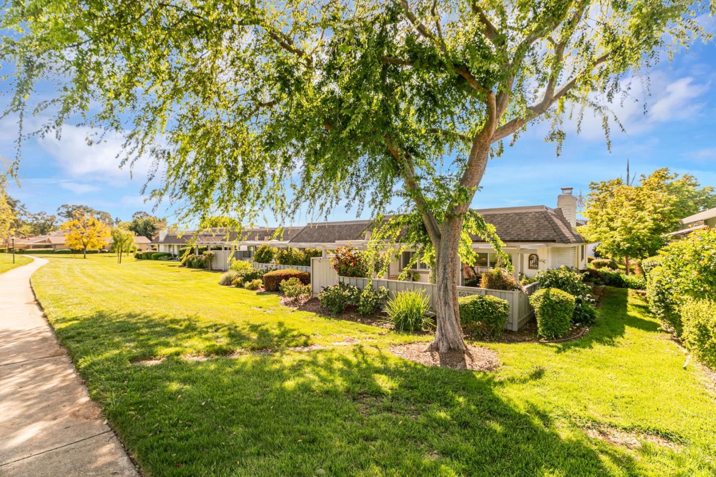Detail Gallery Image 44 of 50 For 5076 Cribari Bluffs, San Jose,  CA 95135 - 2 Beds | 2 Baths