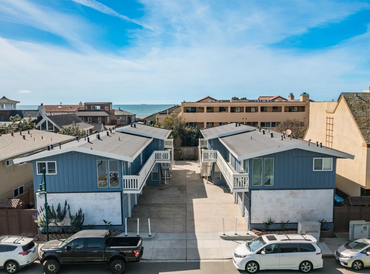 Detail Gallery Image 2 of 13 For 2408 Palmetto Ave, Pacifica,  CA 94044 - – Beds | – Baths