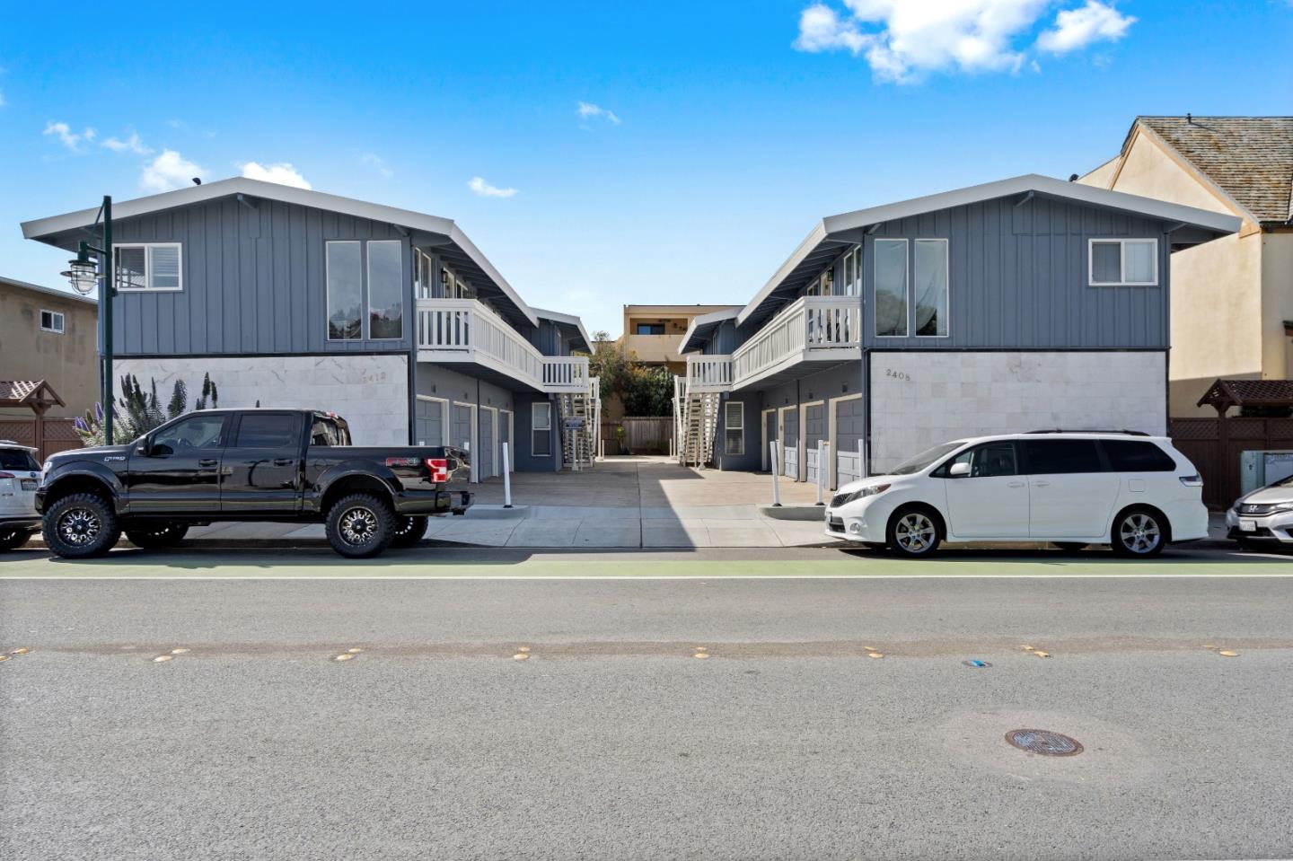 Detail Gallery Image 4 of 13 For 2408 Palmetto Ave, Pacifica,  CA 94044 - – Beds | – Baths