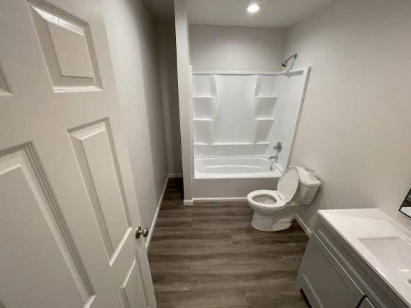 Detail Gallery Image 13 of 26 For 622 Berryessa Rd, San Jose,  CA 95112 - – Beds | – Baths