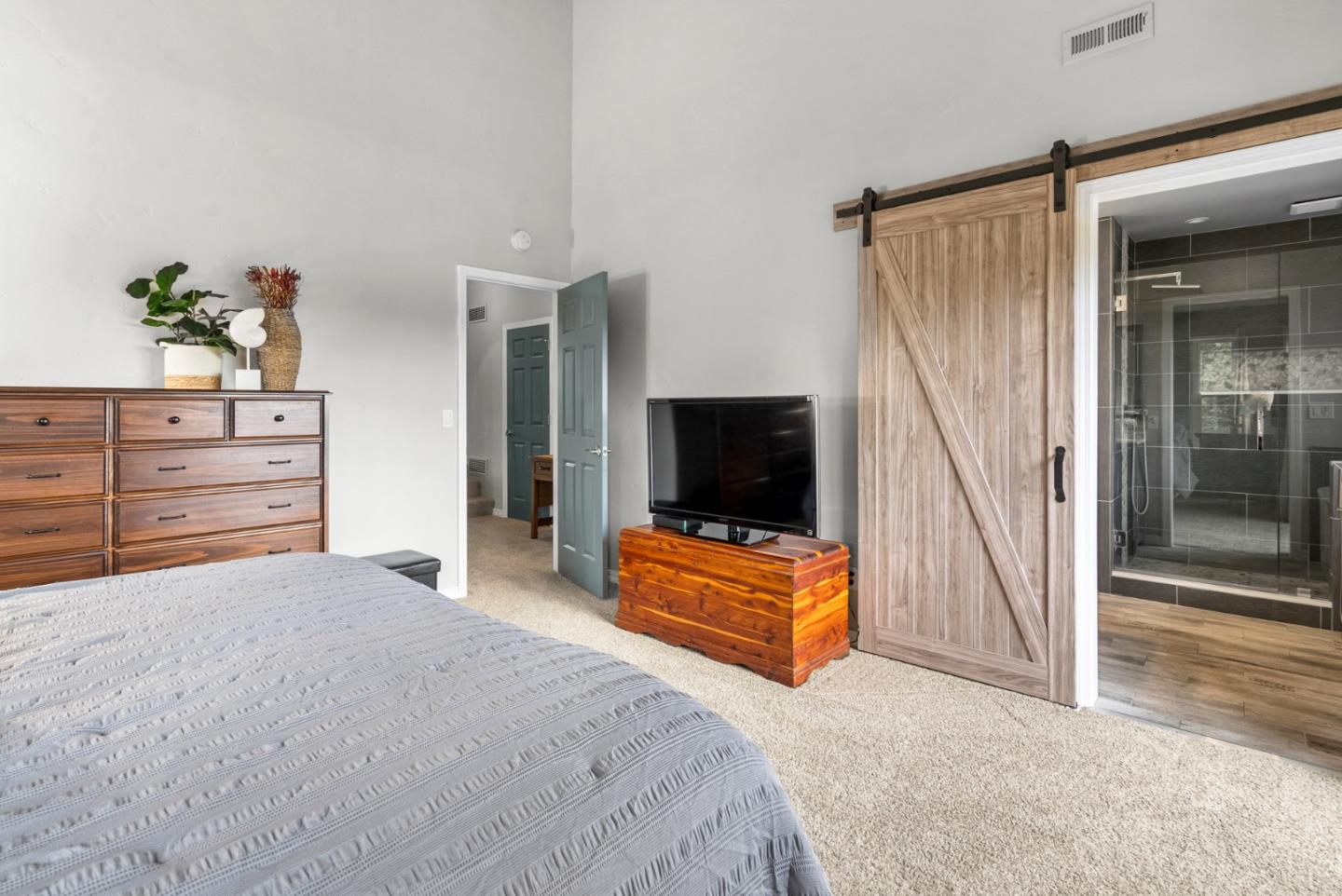 Detail Gallery Image 22 of 54 For 3071 Arlington Dr, Aptos,  CA 95003 - 3 Beds | 2/1 Baths